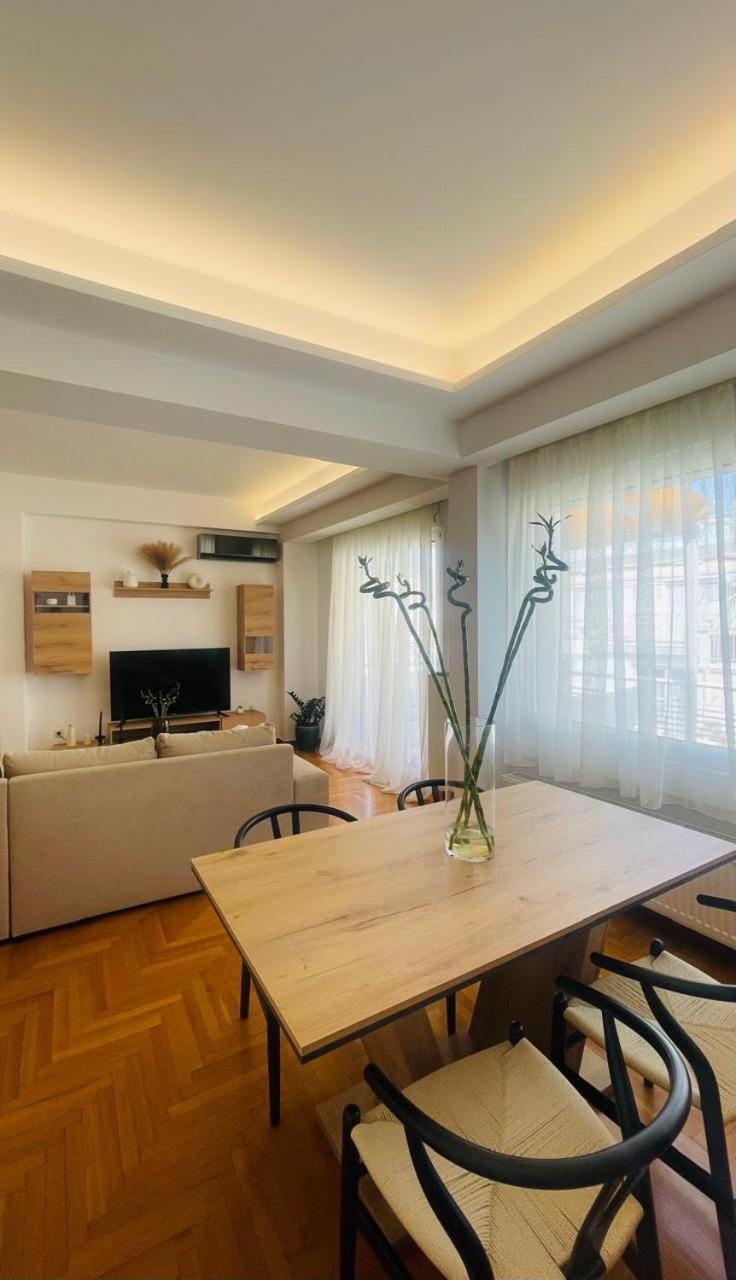 Overview Boutique Apartment Athens Ngoại thất bức ảnh